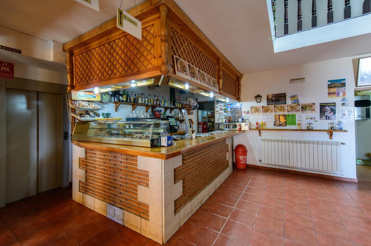 Hostal Camino Real Calzadilla de la Cueza Екстериор снимка
